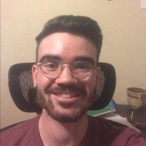 Meet your Posher, Logan